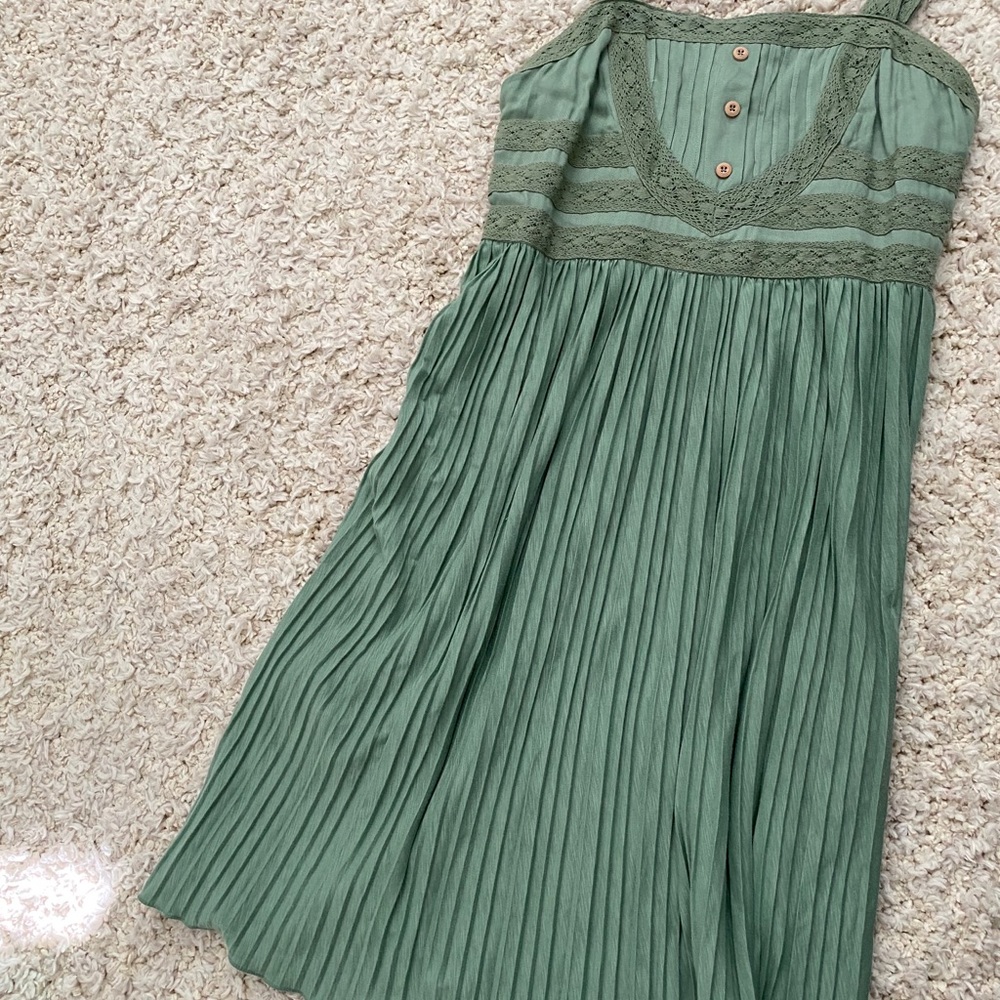 Women’s knee length green dress